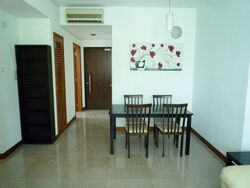 Papillon (D12), Apartment #557886051